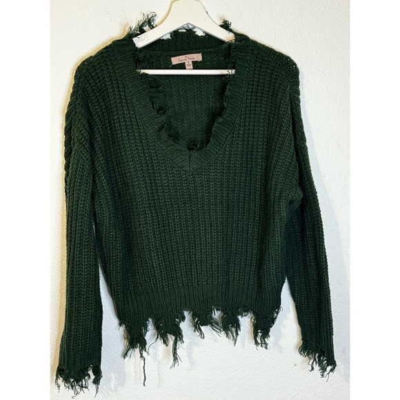 Love‎ Tree Women's Sweater V-Neck Fringed Hem Forest Green Small - Picture 2 of 7